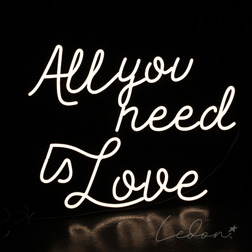 Napis led na wesele All you need is love