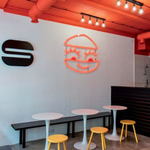 Neon na ścianę restauracji Smashny Burger