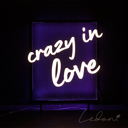 neon led na wesele crazy in love