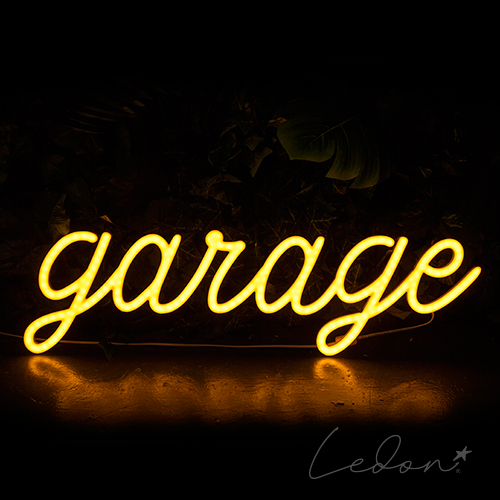żołty napis garage, czyli neon na ścianę do garażu